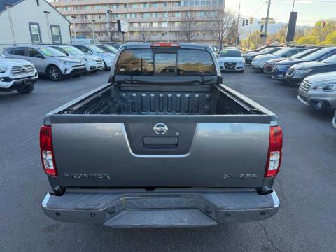 Nissan Frontier King Cab 4x4 SV Auto 2020