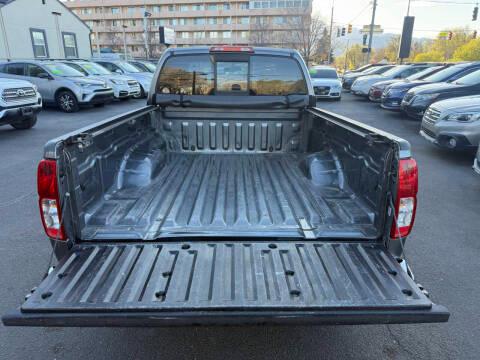 Nissan Frontier King Cab 4x4 SV Auto 2020