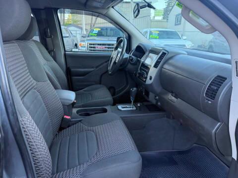 Nissan Frontier King Cab 4x4 SV Auto 2020