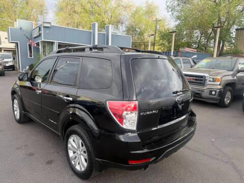Subaru Forester 4dr Auto 2.5X Premium 2012