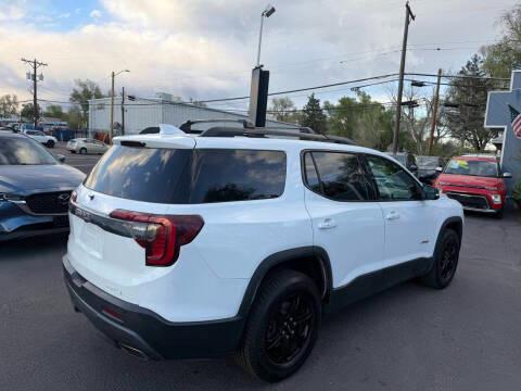 GMC Acadia AWD 4dr AT4 2022