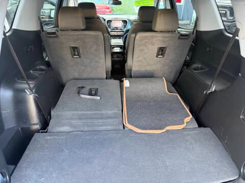 GMC Acadia AWD 4dr AT4 2022