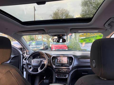 GMC Acadia AWD 4dr AT4 2022