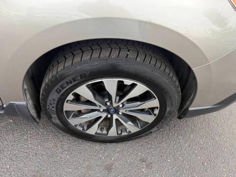 Subaru Outback 4dr Wgn 3.6R Limited 2015