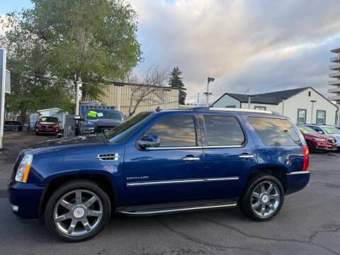 Cadillac Escalade AWD 4dr Luxury 2012
