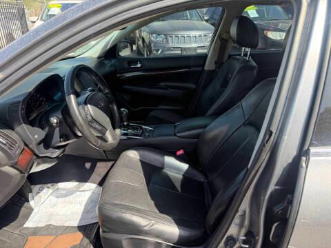 Infiniti G37 Sedan 4dr Journey RWD 2010