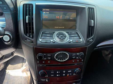 Infiniti G37 Sedan 4dr Journey RWD 2010