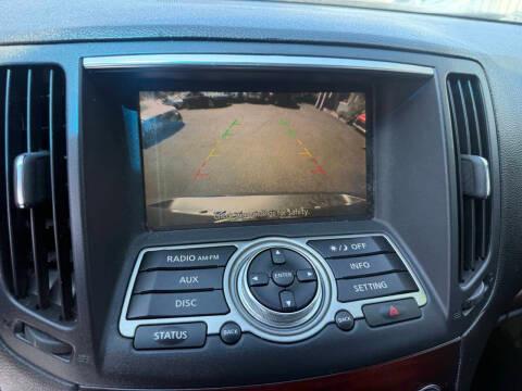 Infiniti G37 Sedan 4dr Journey RWD 2010