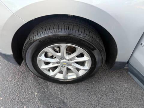 Chevrolet Equinox AWD 4dr LT w/1LT 2018