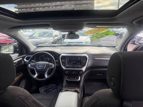 GMC Acadia AWD 4dr SLE 2022