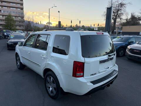 Honda Pilot 4WD 4dr Touring w/RES & Navi 2015