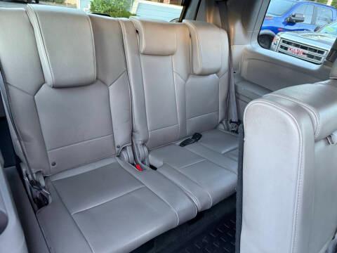 Honda Pilot 4WD 4dr Touring w/RES & Navi 2015