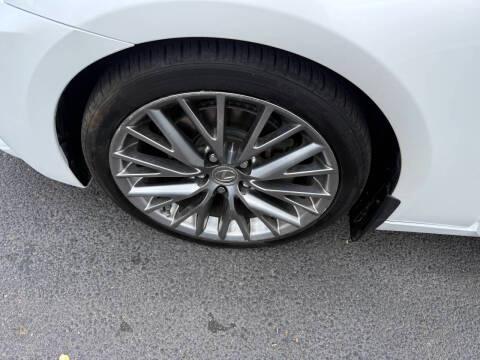 Lexus IS 250 4dr Sport Sdn Auto AWD 2014