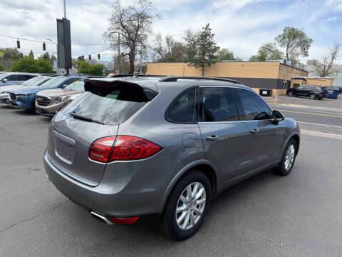 Porsche Cayenne AWD 4dr Tiptronic 2012