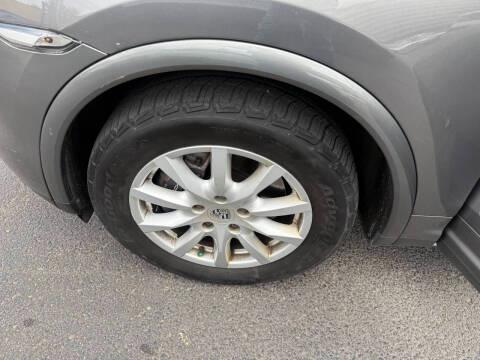 Porsche Cayenne AWD 4dr Tiptronic 2012