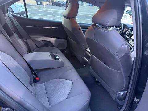 Toyota Camry XLE Auto (Natl) 2019