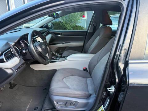 Toyota Camry XLE Auto (Natl) 2019