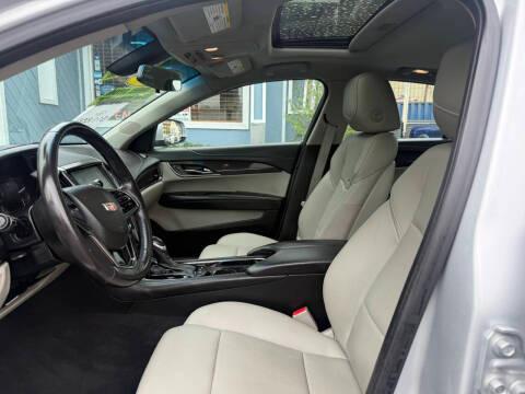 Cadillac ATS Sedan 4dr Sdn 2.0L AWD 2017