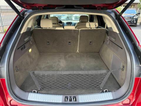 Lincoln MKX AWD 4dr Reserve 2016