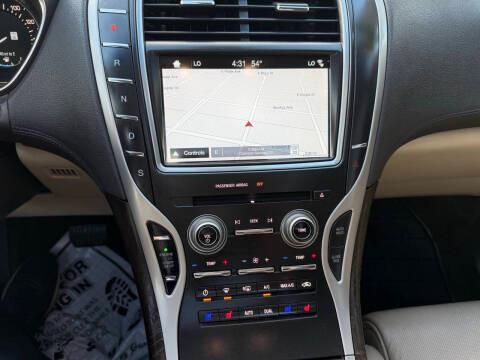 Lincoln MKX AWD 4dr Reserve 2016