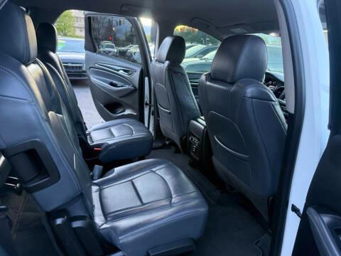 Buick Enclave AWD 4dr Essence 2021