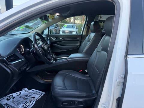 Buick Enclave AWD 4dr Essence 2021