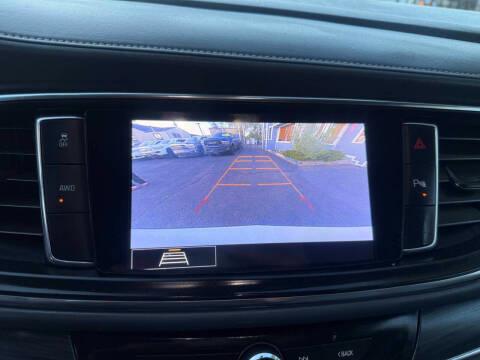 Buick Enclave AWD 4dr Essence 2021