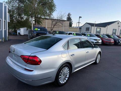 Volkswagen Passat 4dr Sdn 1.8T Auto SE 2016