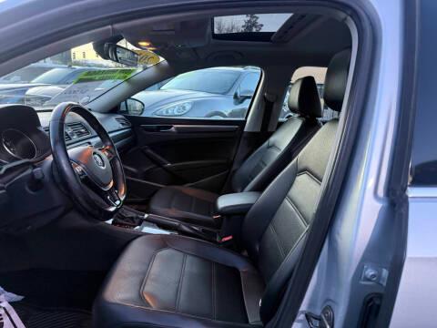 Volkswagen Passat 4dr Sdn 1.8T Auto SE 2016