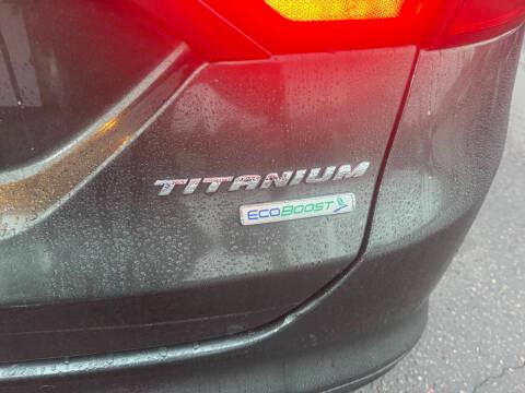 Ford Fusion 4dr Sdn Titanium FWD 2016