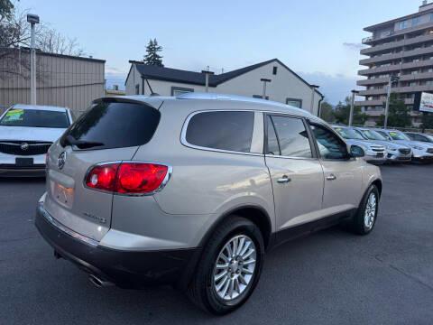 Buick Enclave AWD 4dr Leather 2012