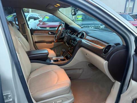 Buick Enclave AWD 4dr Leather 2012