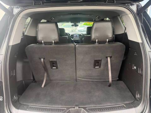 GMC Acadia AWD 4dr SLT w/SLT-1 2017