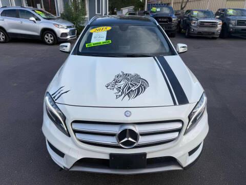Mercedes-Benz GLA-Class 4MATIC 4dr GLA 250 2015