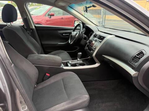Nissan Altima 4dr Sdn I4 2.5 SV 2014