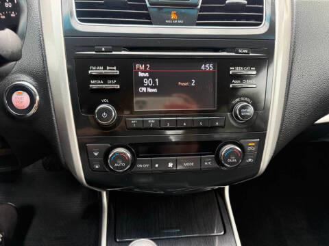 Nissan Altima 4dr Sdn I4 2.5 SV 2014