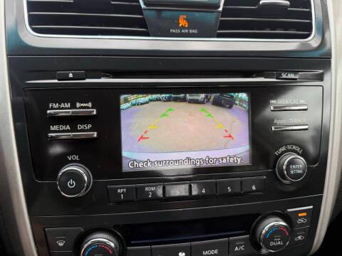 Nissan Altima 4dr Sdn I4 2.5 SV 2014