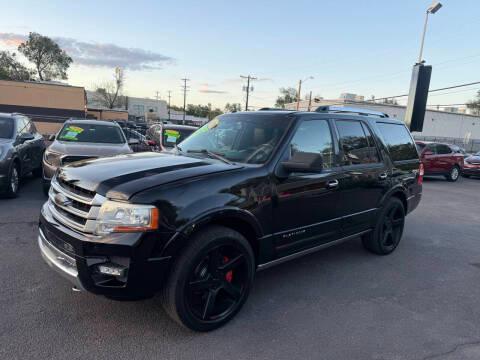Ford Expedition 4WD 4dr Platinum 2016