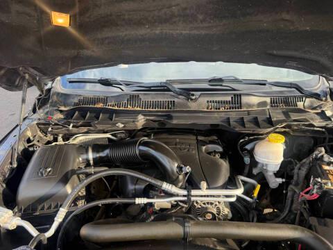 RAM 1500 4WD Crew Cab 140.5" Longhorn 2017