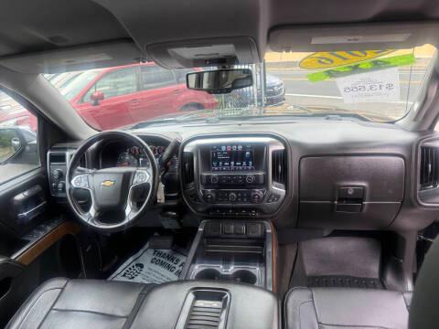 Chevrolet Silverado 1500 4WD Crew Cab 143.5" LTZ w/1LZ 2016