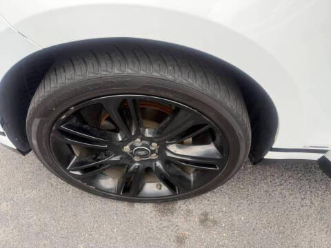 Land Rover Range Rover Velar D180 R-Dynamic HSE 2018