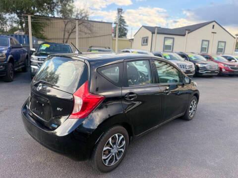 Nissan Versa Note 5dr HB CVT 1.6 S Plus 2015