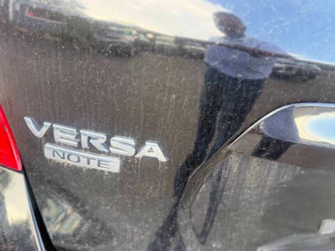 Nissan Versa Note 5dr HB CVT 1.6 S Plus 2015