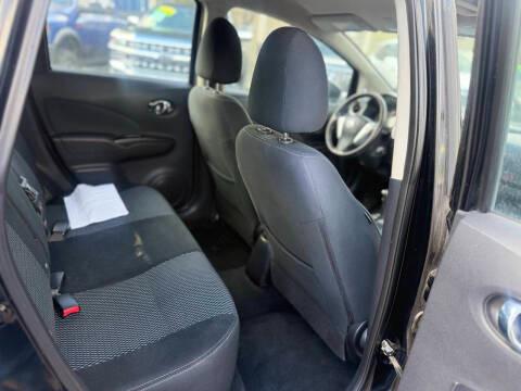 Nissan Versa Note 5dr HB CVT 1.6 S Plus 2015