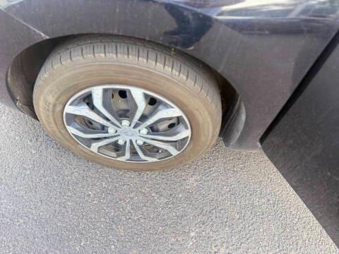 Nissan Versa Note 5dr HB CVT 1.6 S Plus 2015