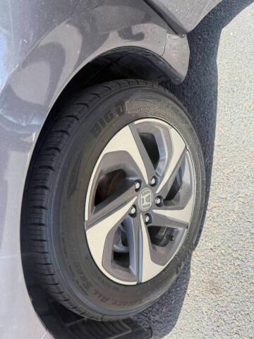 Honda Insight EX CVT 2019