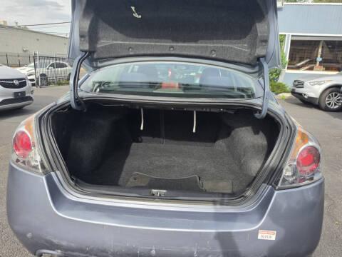 Nissan Altima 4dr Sdn I4 CVT 2.5 S 2011
