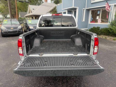 Nissan Frontier 4WD Crew Cab SWB Auto PRO-4X 2016