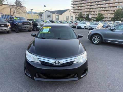 Toyota Camry 4dr Sdn I4 Auto XLE (Natl) 2013
