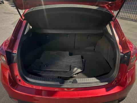 Mazda MAZDA3 5dr HB Man i Touring 2015